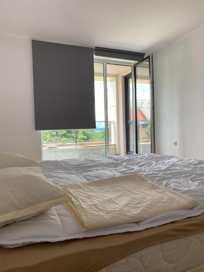 The Ideal Burgas Exterior photo